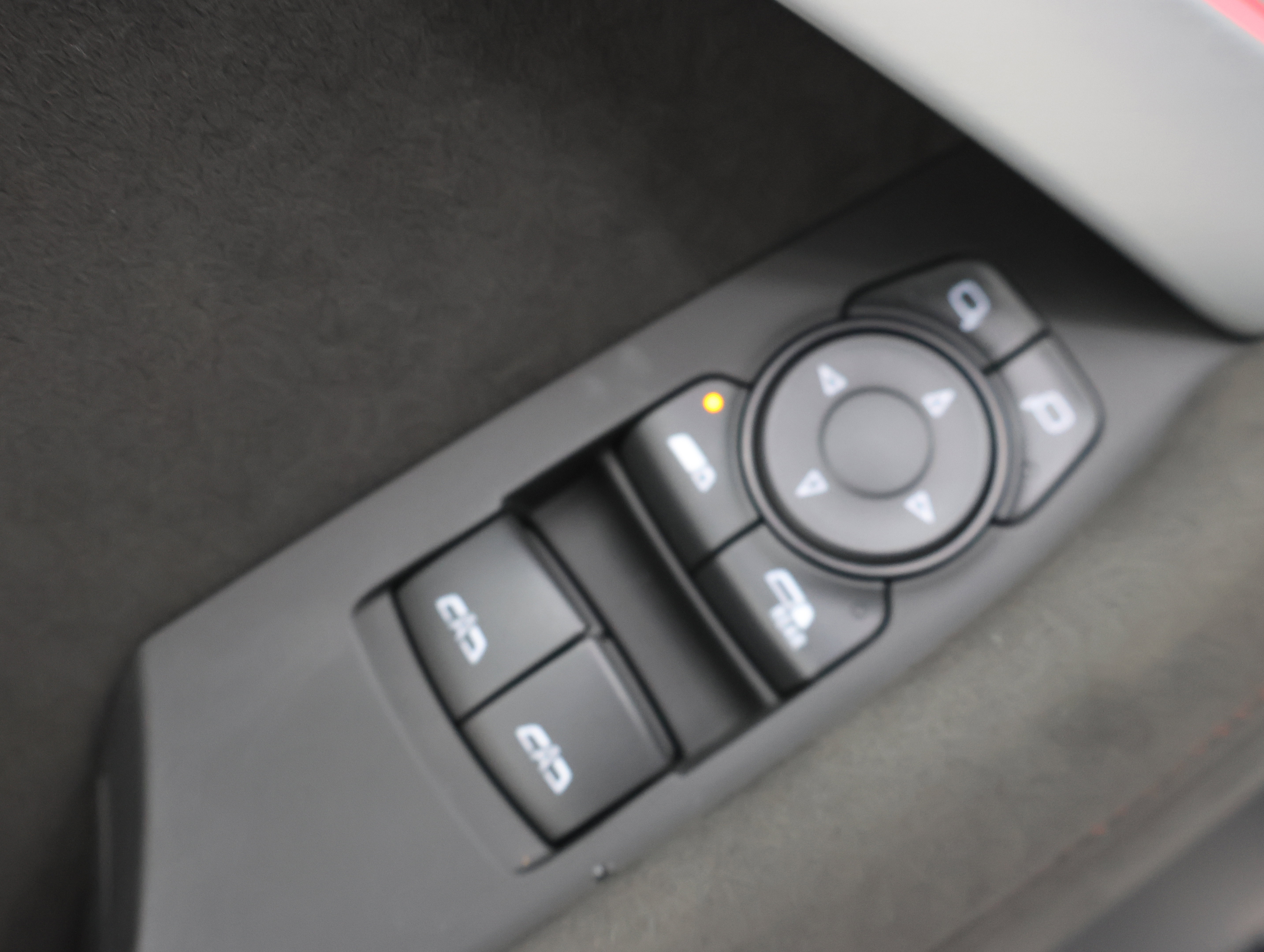 Used 2018 Chevrolet Camaro ZL1 RWD image 36