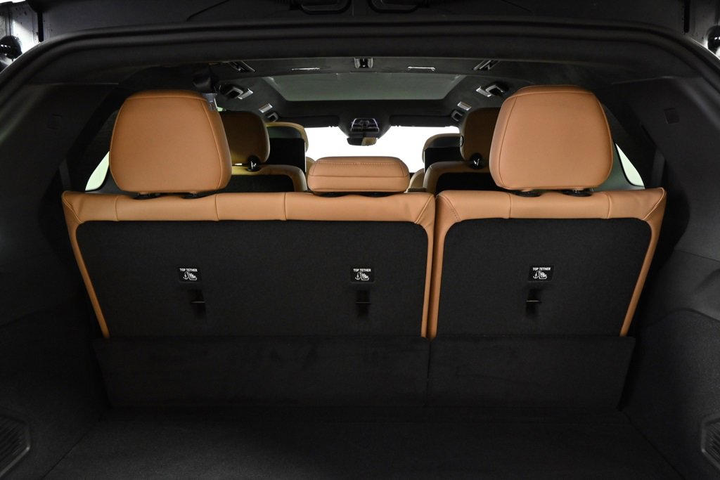 New 2026 Cadillac Escalade IQ Sport 2 w/ LPO, ONYX Package image 18