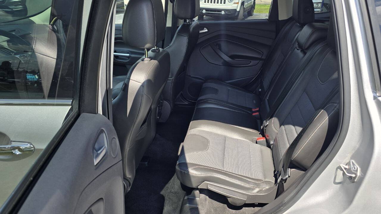 Used 2016 Ford Escape SE w/ SE Chrome Package AWD/4WD image 11