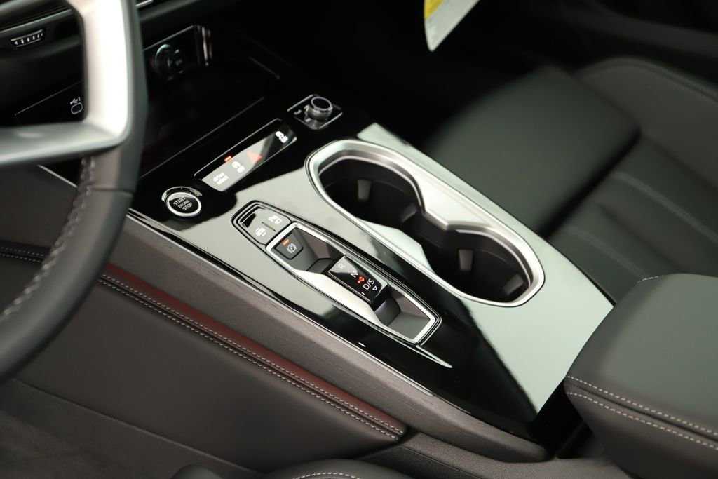 New 2026 Audi A6 Premium Plus image 17