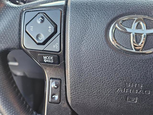 Used 2020 Toyota 4Runner TRD Off-Road Premium w/ Moonroof Package AWD/4WD image 23