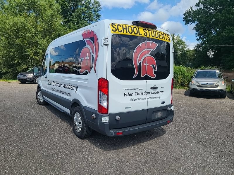 Used 2018 Ford Transit 350 XLT RWD image 3