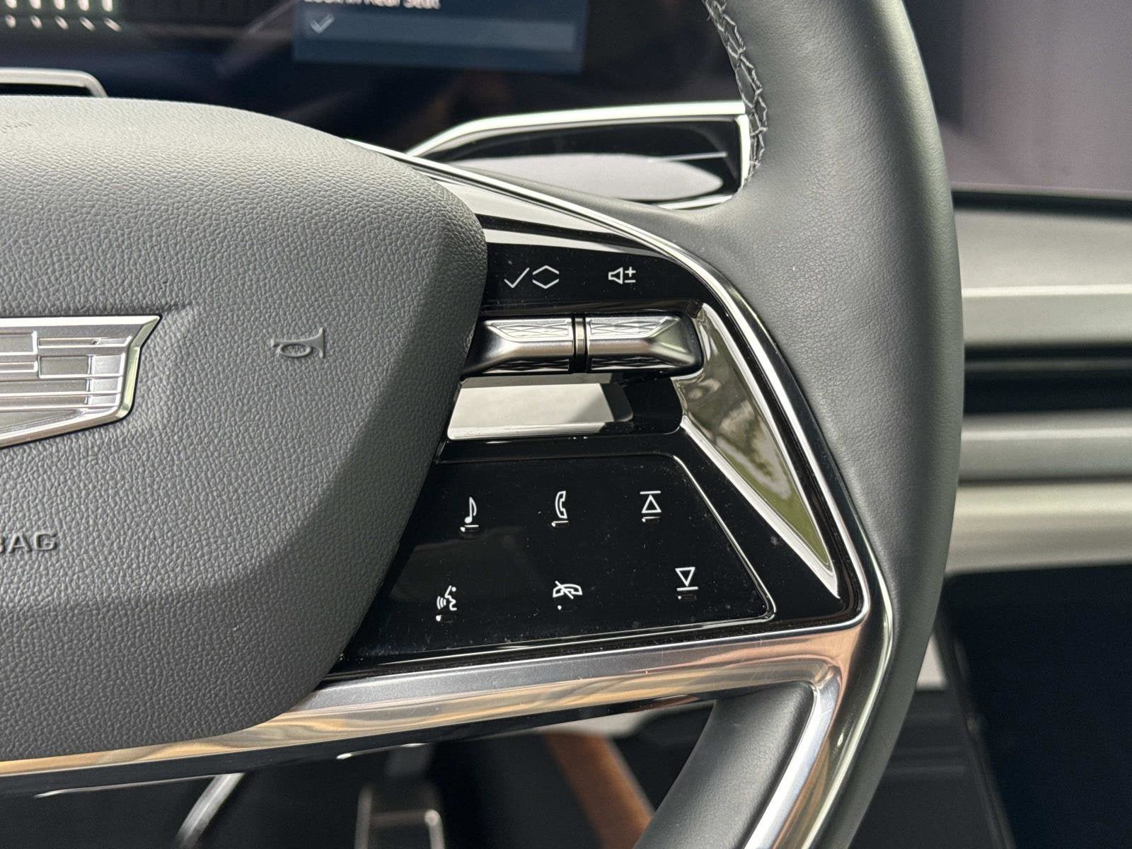 New 2026 Cadillac Vistiq Sport AWD/4WD image 28