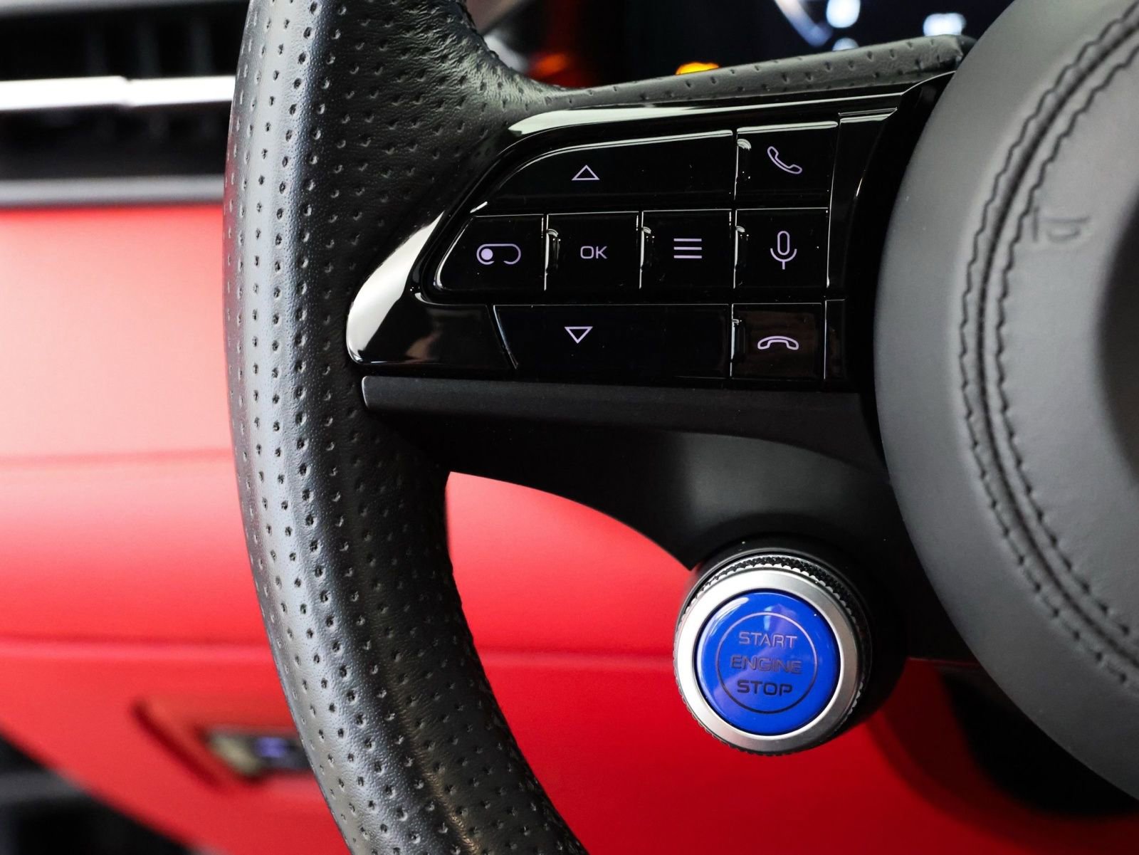 Used 2024 Maserati GranTurismo Trofeo AWD/4WD image 40