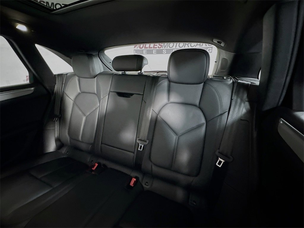 Used 2023 Porsche Macan S image 26