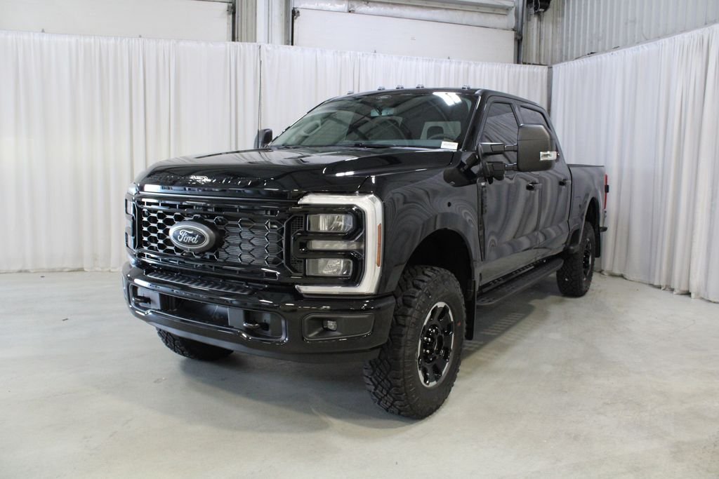 New 2026 Ford F250 XLT w/ XLT Premium Package AWD/4WD image 36