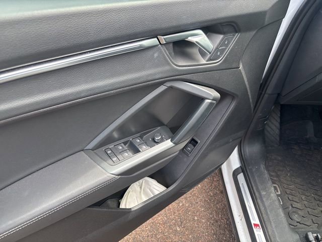 Used 2021 Audi Q3 2.0T Premium Plus image 5