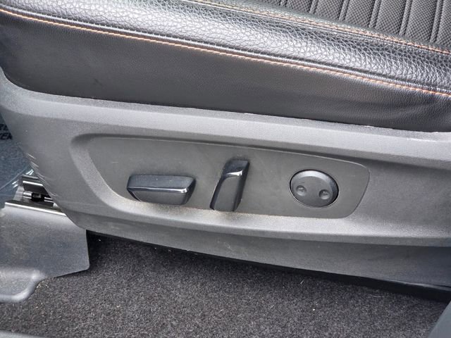 Used 2024 Nissan Pathfinder Rock Creek AWD/4WD image 17