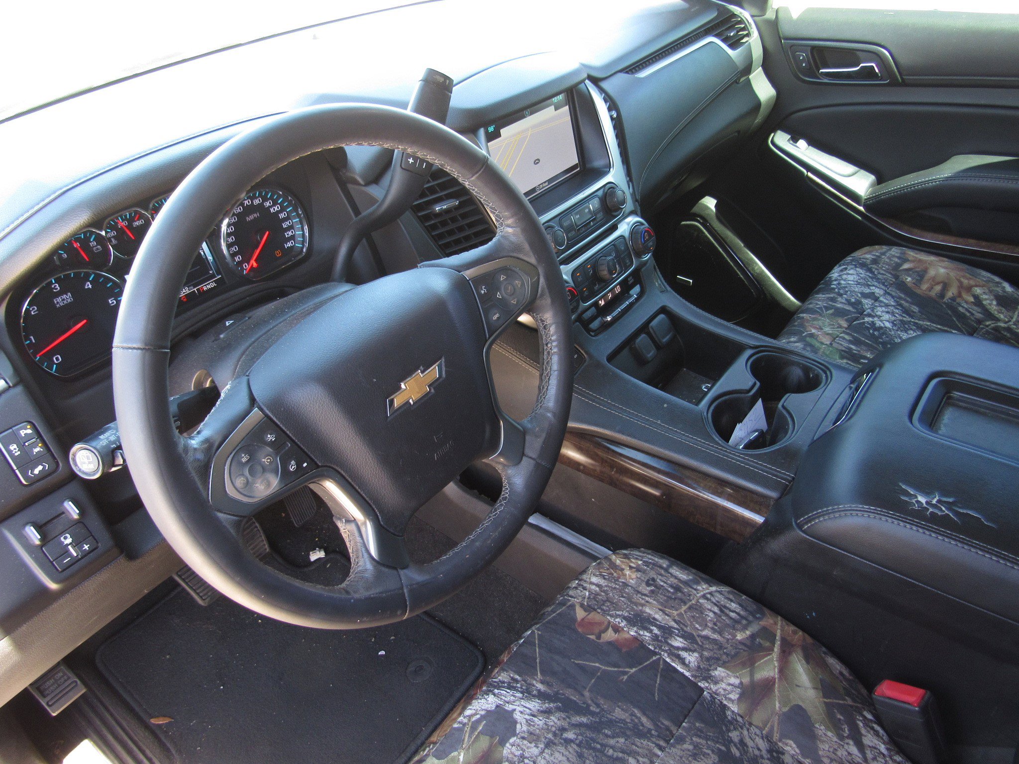 Used 2018 Chevrolet Tahoe LT w/ Texas Edition Package RWD image 16