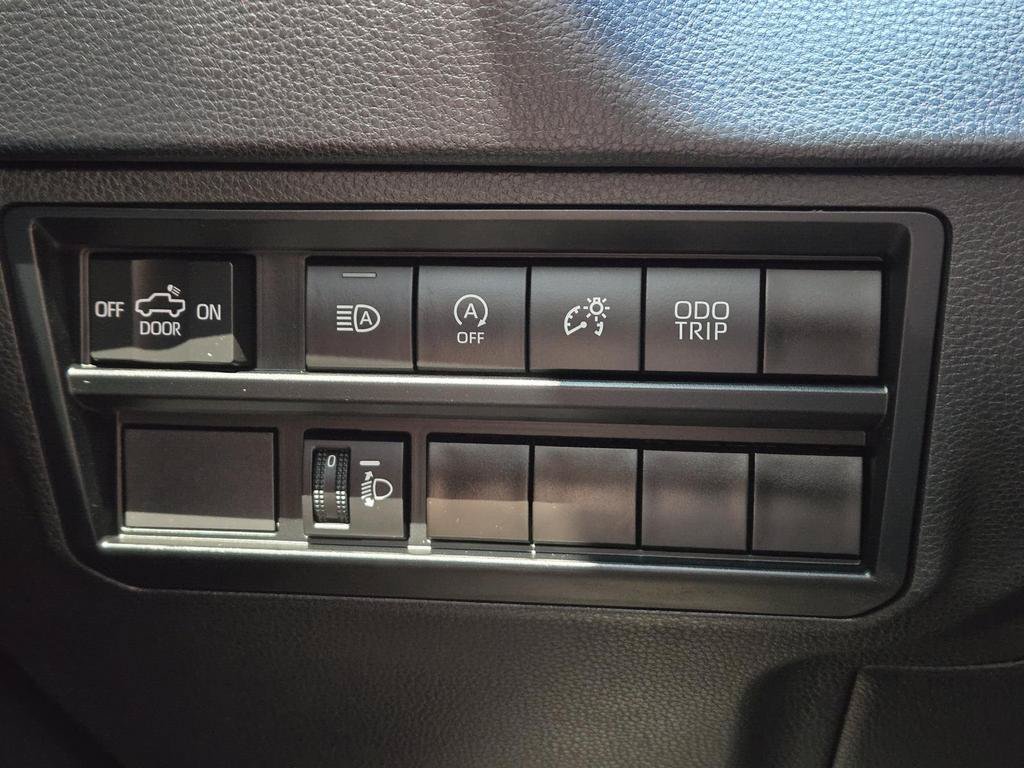 Used 2023 Toyota Tundra SR5 AWD/4WD image 21