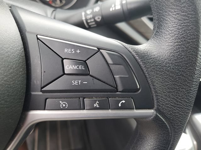 Used 2024 Nissan Altima 2.5 SV FWD image 11