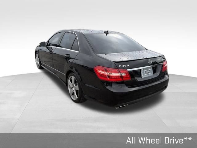 Used 2011 Mercedes-Benz E 350 4MATIC Sedan image 9