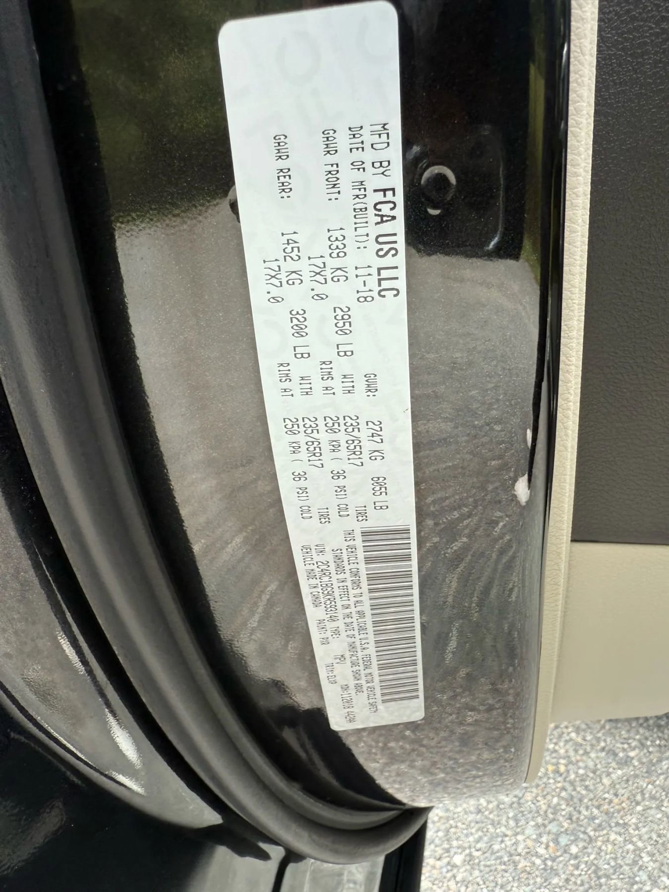 Used 2019 Chrysler Pacifica Touring-L FWD image 37
