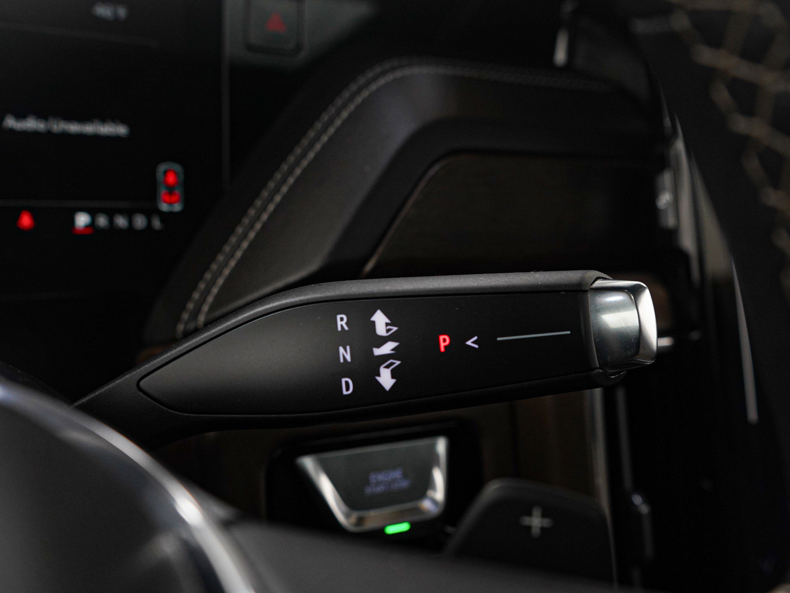 Used 2025 GMC Yukon XL Denali Ultimate w/ LPO, Floor Liner Package image 28