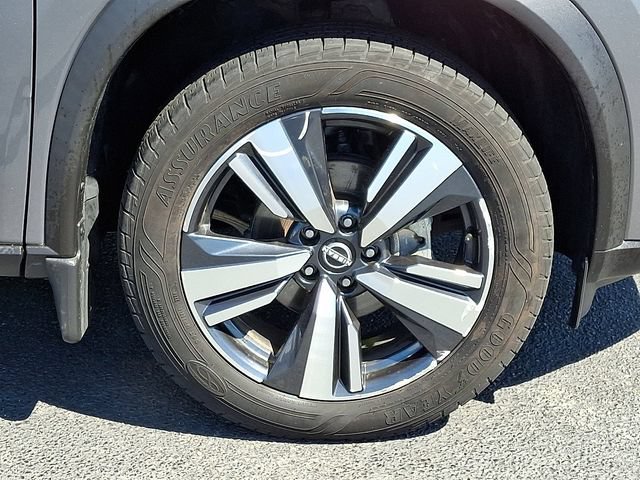 Used 2023 Nissan Rogue SL AWD/4WD image 11