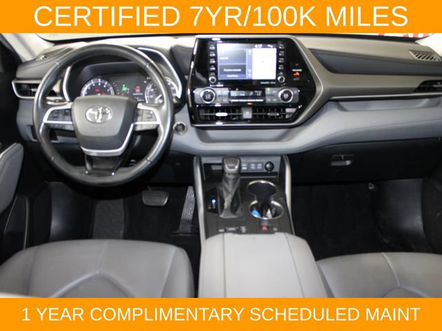 Used 2022 Toyota Highlander XLE FWD image 13