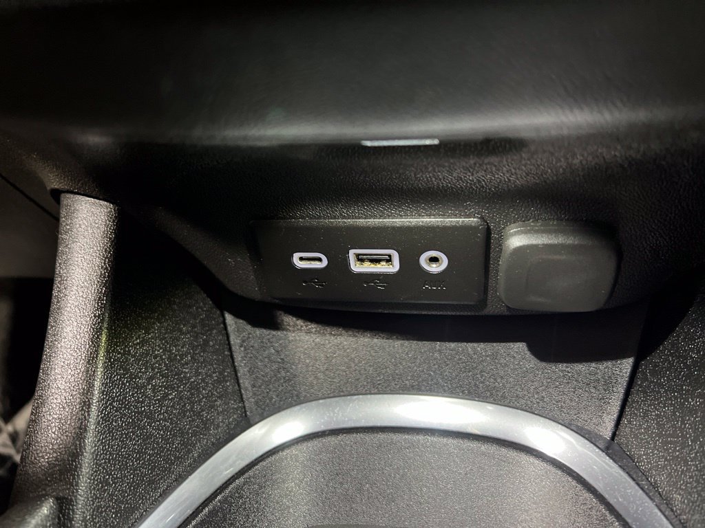 Used 2025 Chevrolet Malibu LT FWD image 38