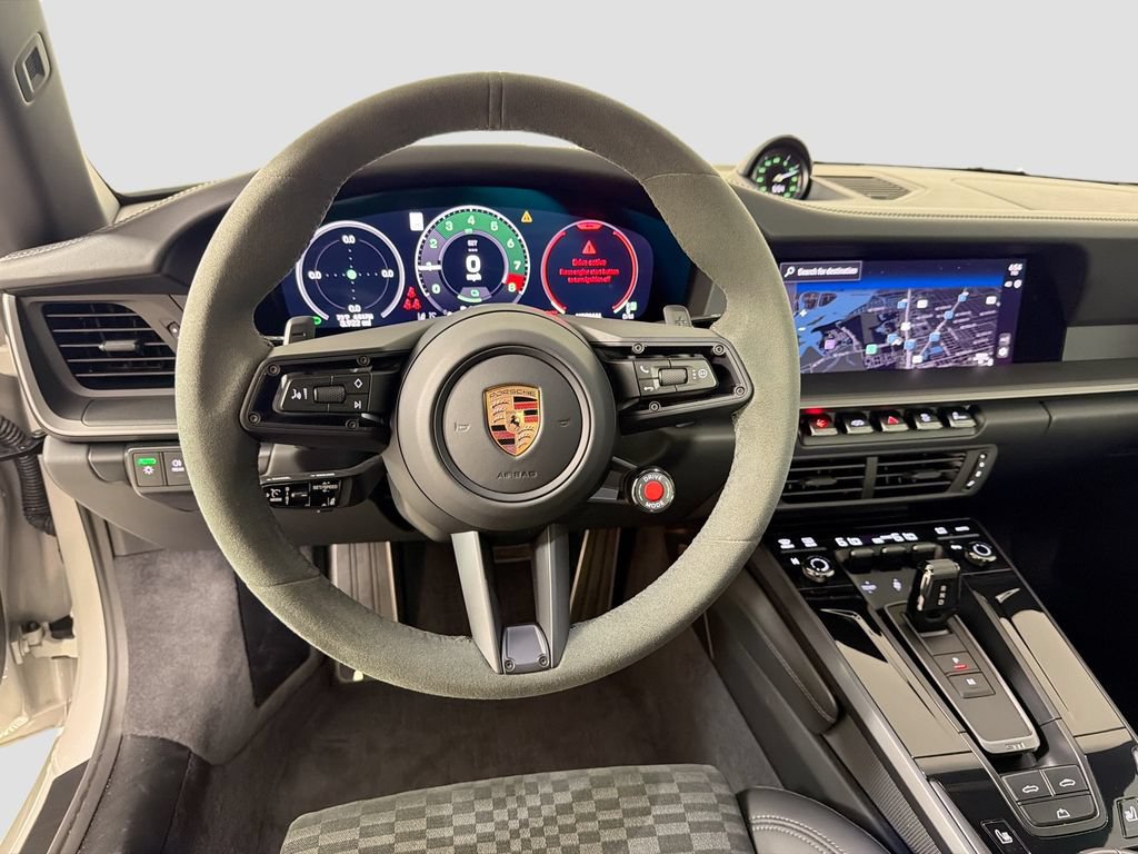 Used 2026 Porsche 911 Carrera GTS RWD image 23