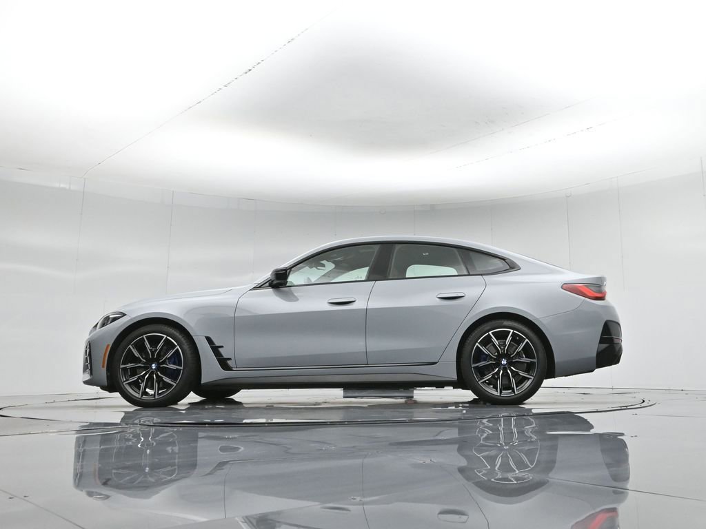 Used 2025 BMW i4 eDrive40 w/ M Sport Package image 54