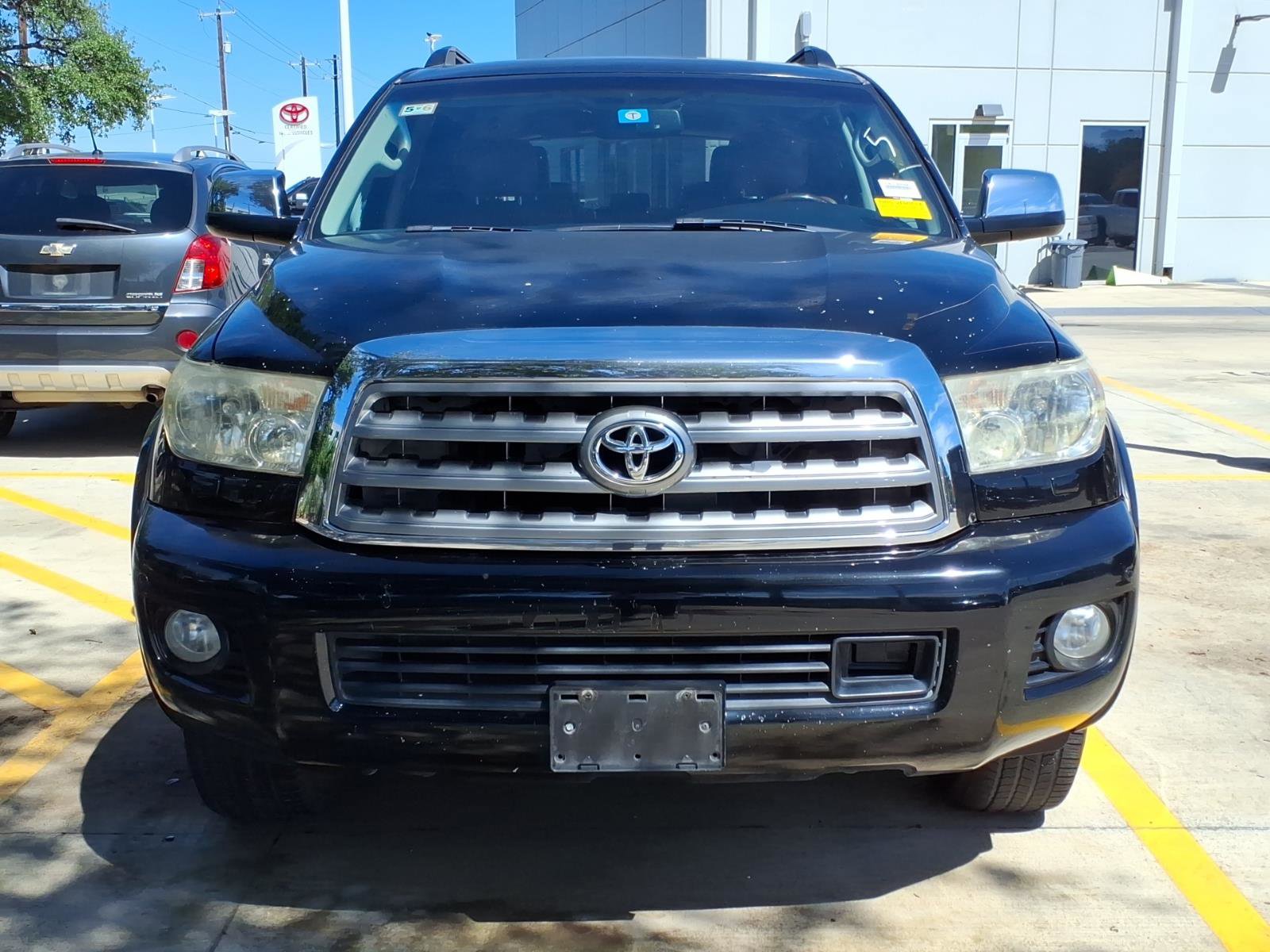 Used 2012 Toyota Sequoia Platinum AWD/4WD image 2
