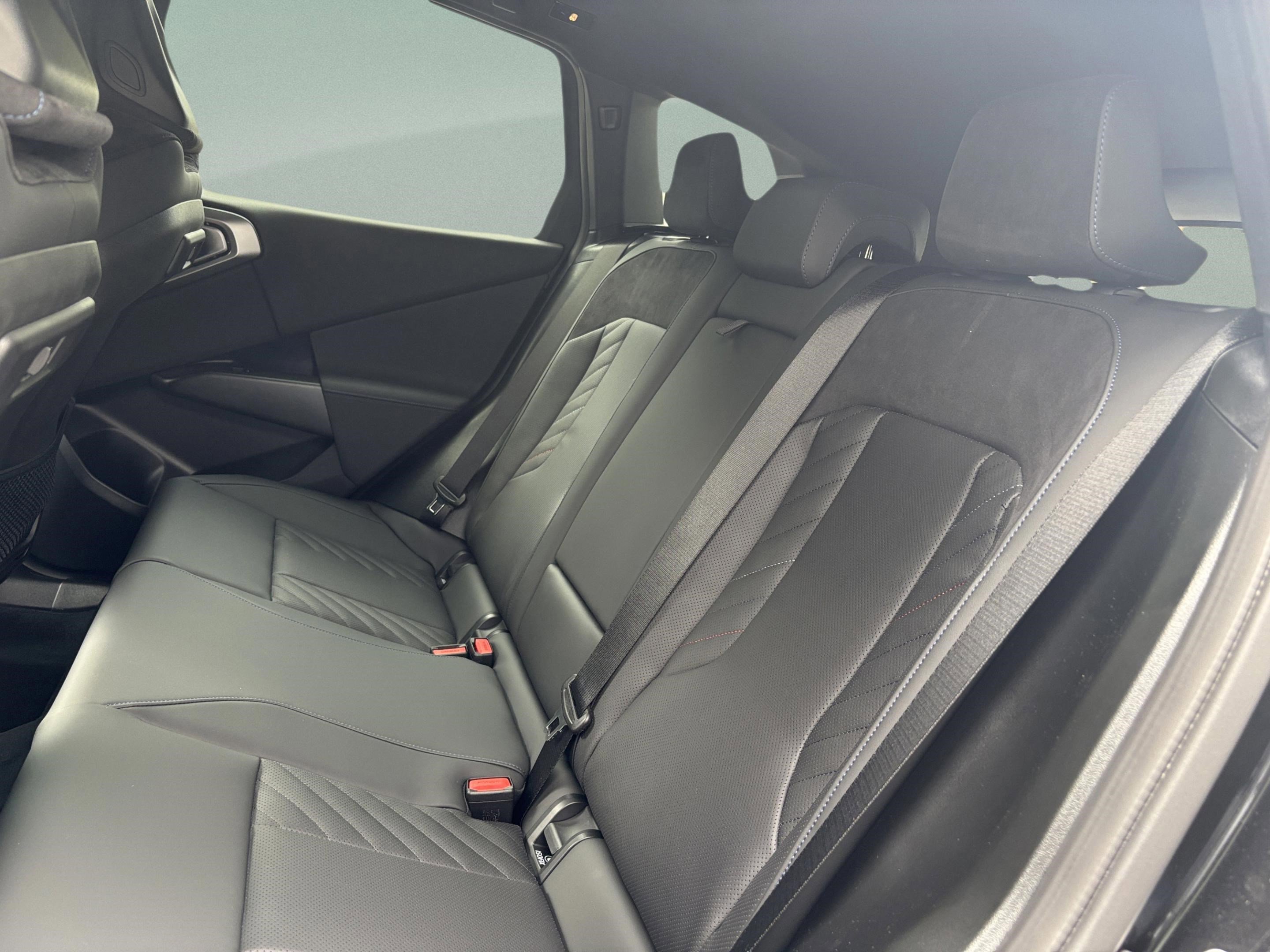 Used 2026 BMW X3 xDrive30 w/ M Sport Package image 27