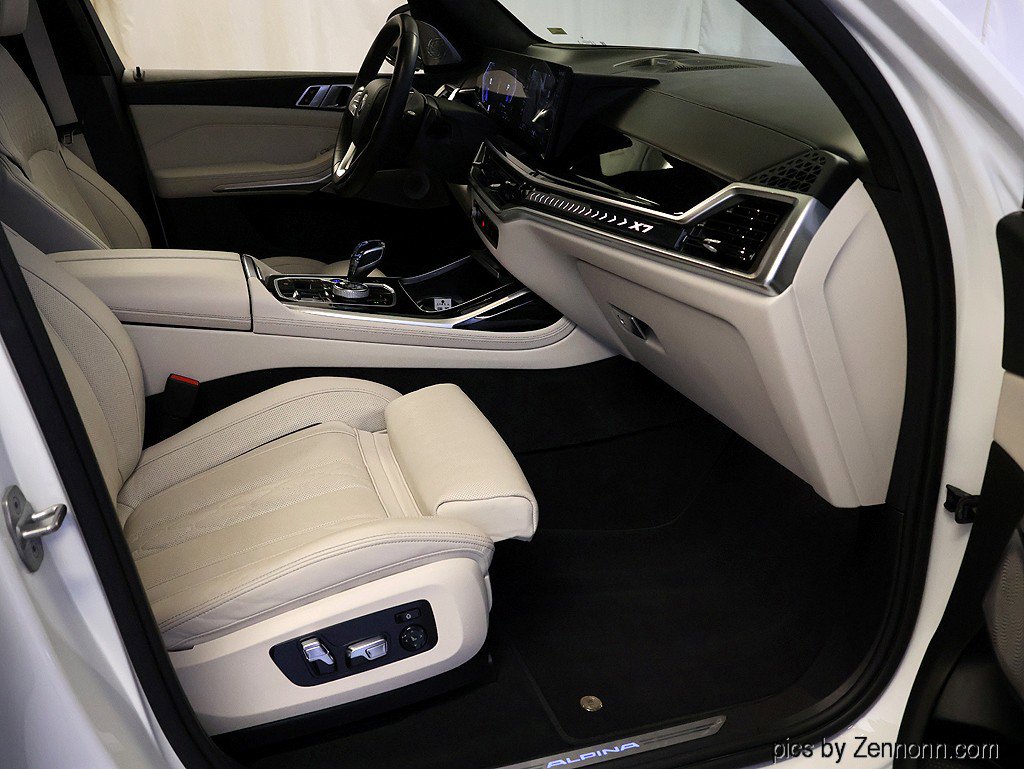 Certified 2024 BMW ALPINA XB7 image 40