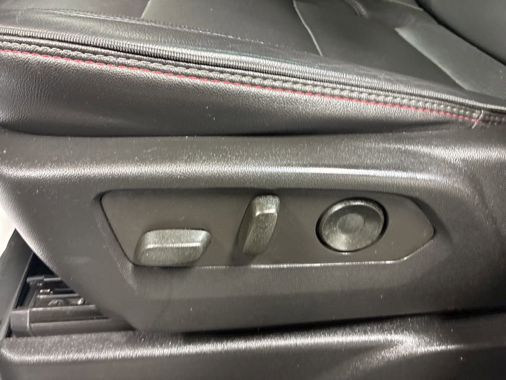 Used 2021 Chevrolet Tahoe RST image 11