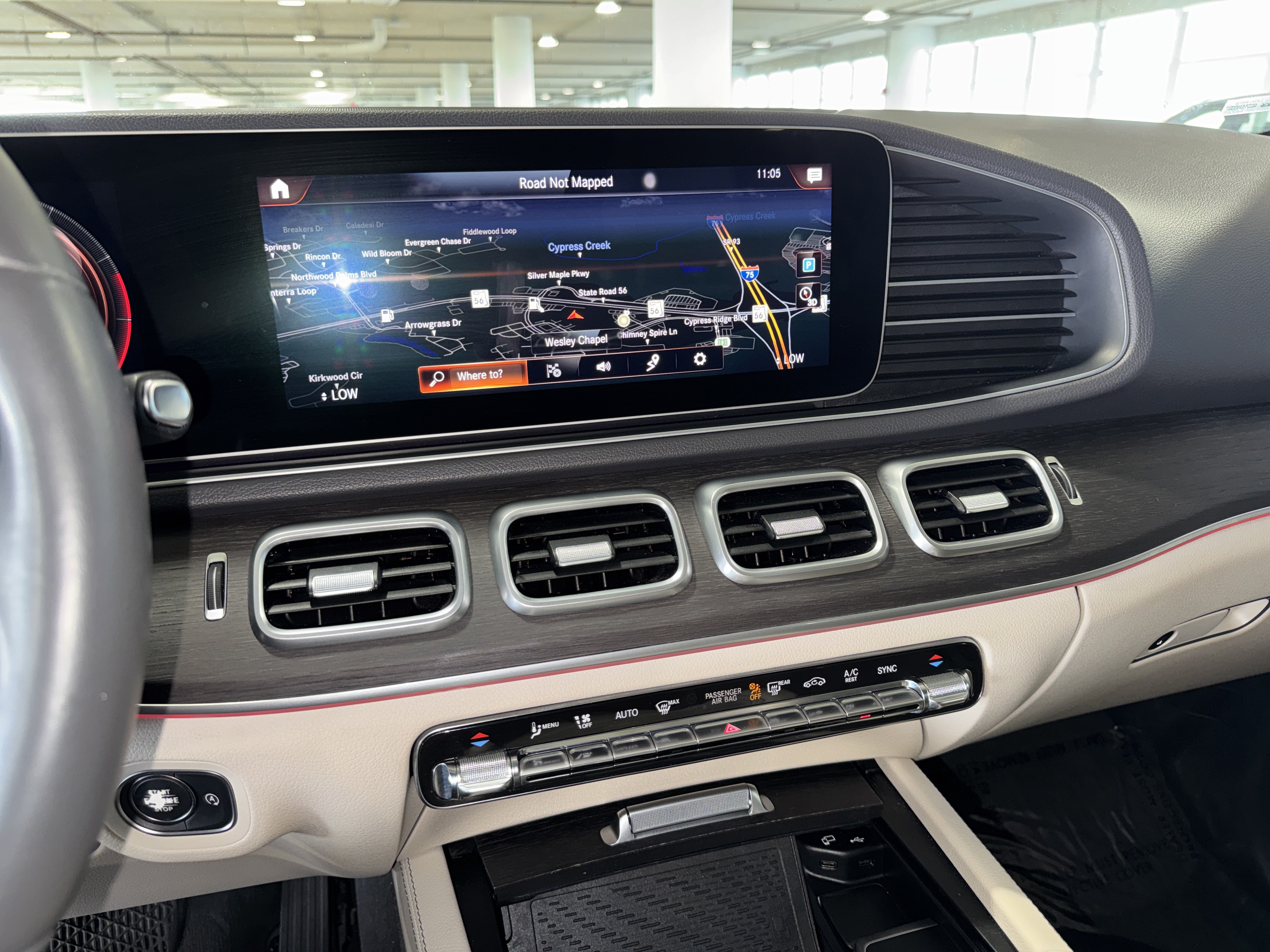 Used 2020 Mercedes-Benz GLE 350 4MATIC image 27