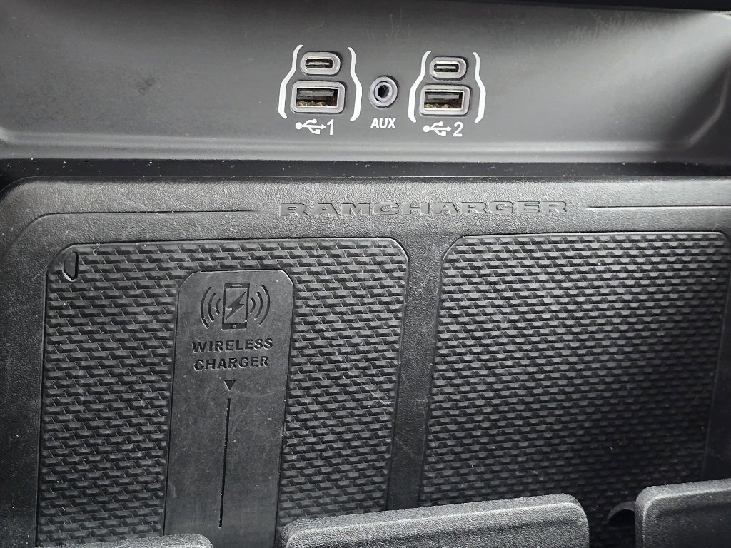 Used 2025 RAM 1500 Laramie image 18