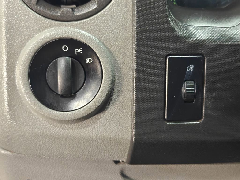 Used 2016 Ford E-350 and Econoline 350 Super Duty w/ Power Windows & Locks Group RWD image 8