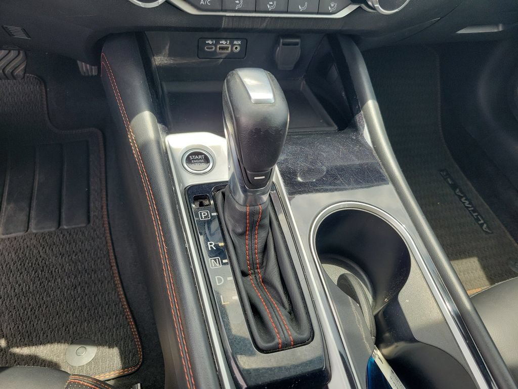 Used 2024 Nissan Altima 2.5 SR FWD image 33