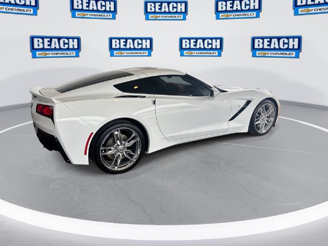 Used 2016 Chevrolet Corvette Stingray Coupe w/ 3LT Preferred Equipment Group RWD image 8
