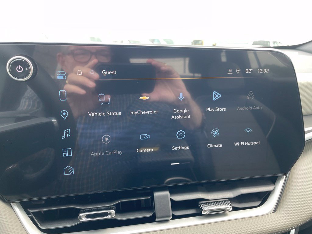 New 2027 Chevrolet Equinox LT w/ Convenience Package II AWD/4WD image 23