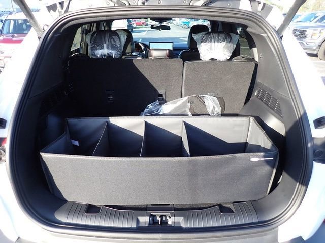 New 2026 Ford Escape ST-Line Select w/ Tech Pack #1 AWD/4WD image 5