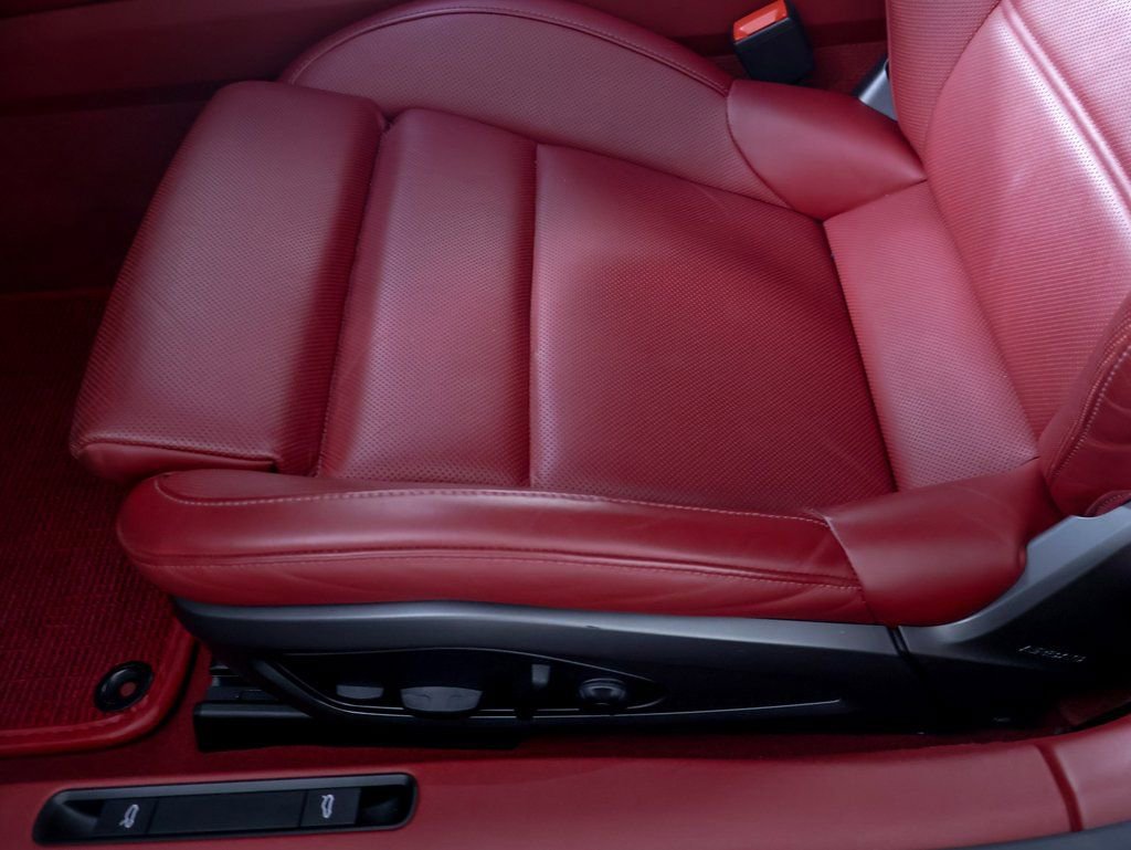 Certified 2024 Porsche 911 Carrera GTS w/ 930 Leather Package image 12