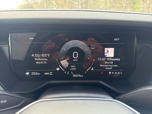 Used 2024 GMC Acadia AT4 w/ Luxury Package AWD/4WD image 25
