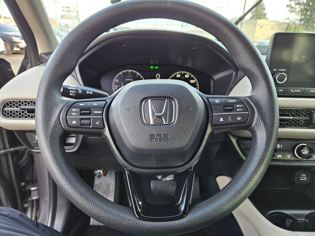 Used 2023 Honda HR-V LX image 16