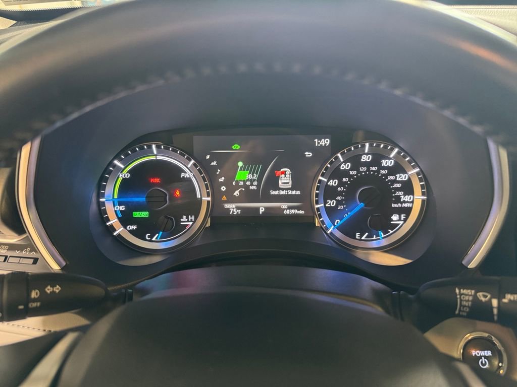 Used 2023 Toyota Highlander XLE image 16