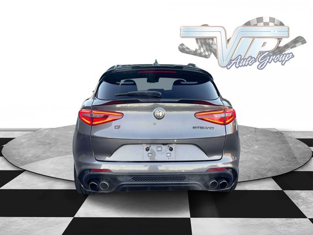 Used 2022 Alfa Romeo Stelvio Quadrifoglio AWD/4WD image 7