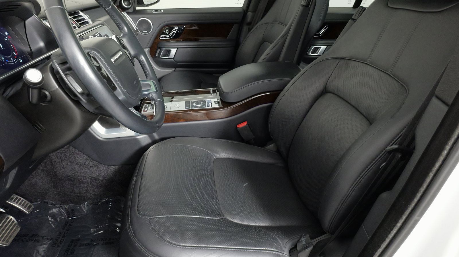 Used 2022 Land Rover Range Rover Westminster Edition image 28