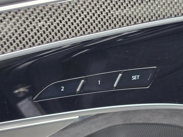 New 2025 Audi S8 image 22