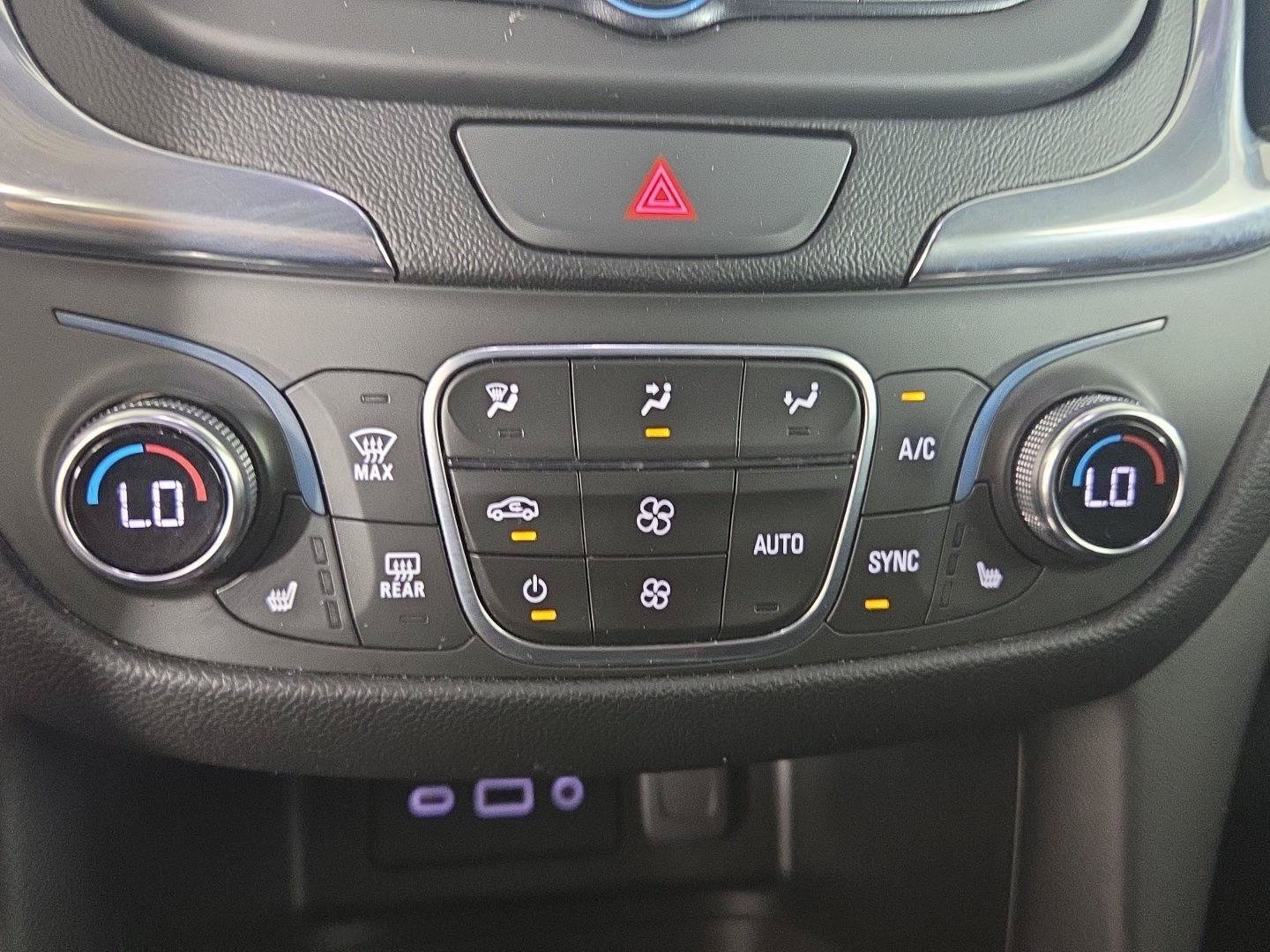 Used 2020 Chevrolet Equinox LT AWD/4WD image 14
