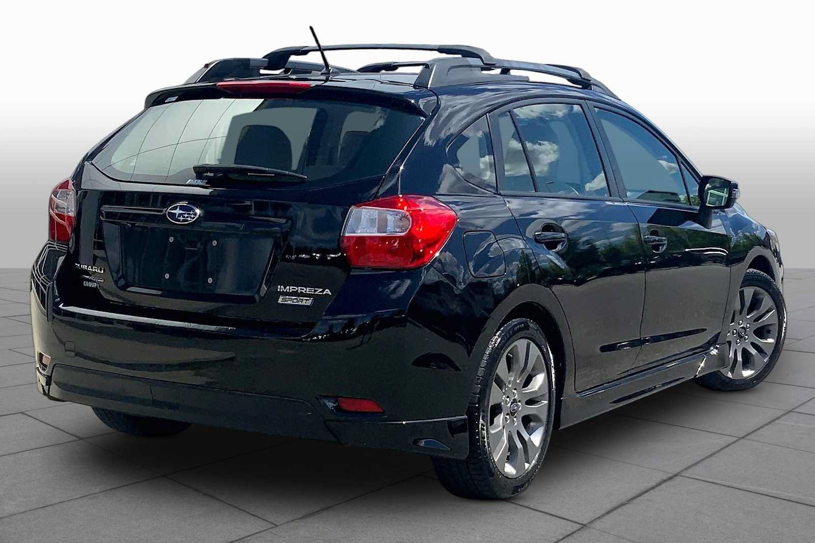 Used 2016 Subaru Impreza 2.0i Sport Premium AWD/4WD image 13