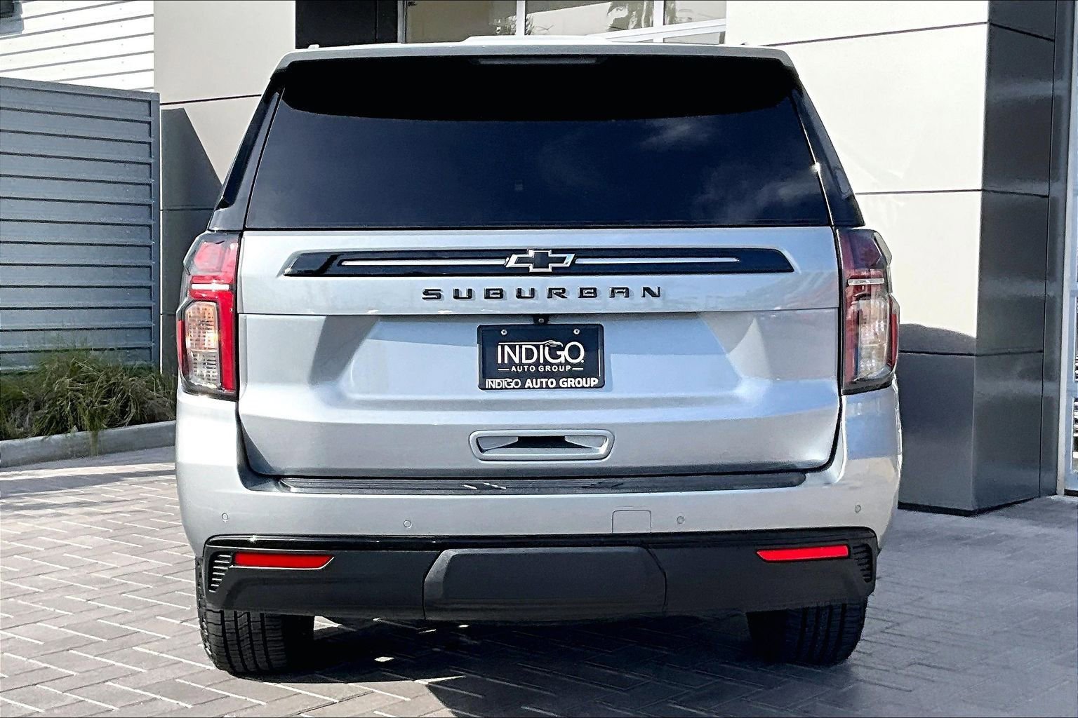 Used 2023 Chevrolet Suburban Z71 w/ Z71 Off-Road Package AWD/4WD image 4