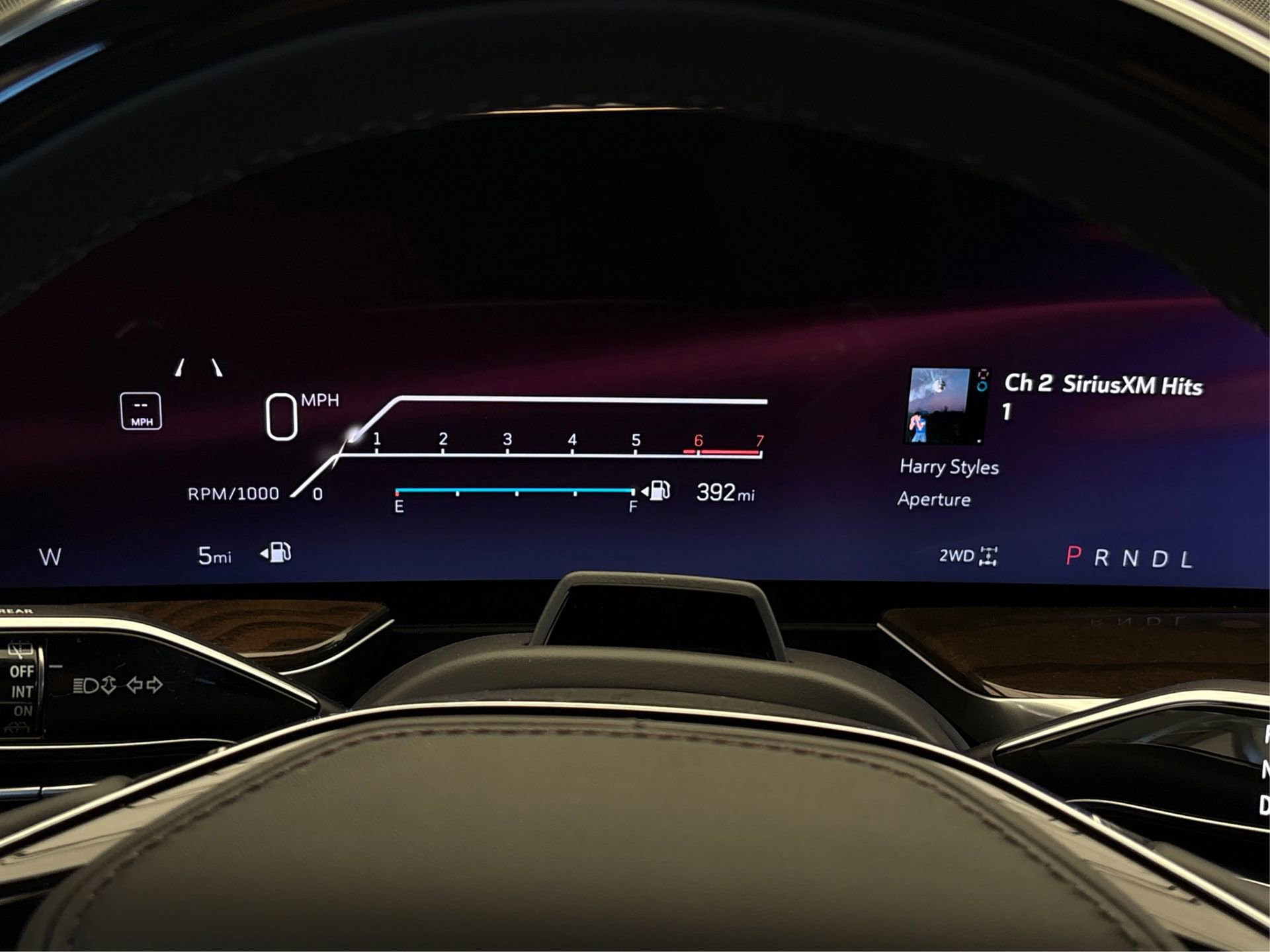 New 2026 Cadillac Escalade ESV Platinum Sport w/ LPO, ONYX Package image 18