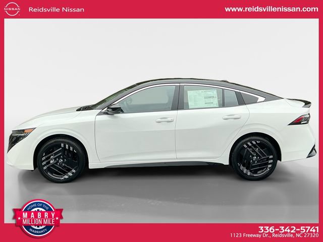 New 2026 Nissan Sentra SR w/ Floor Mat Package FWD image 3