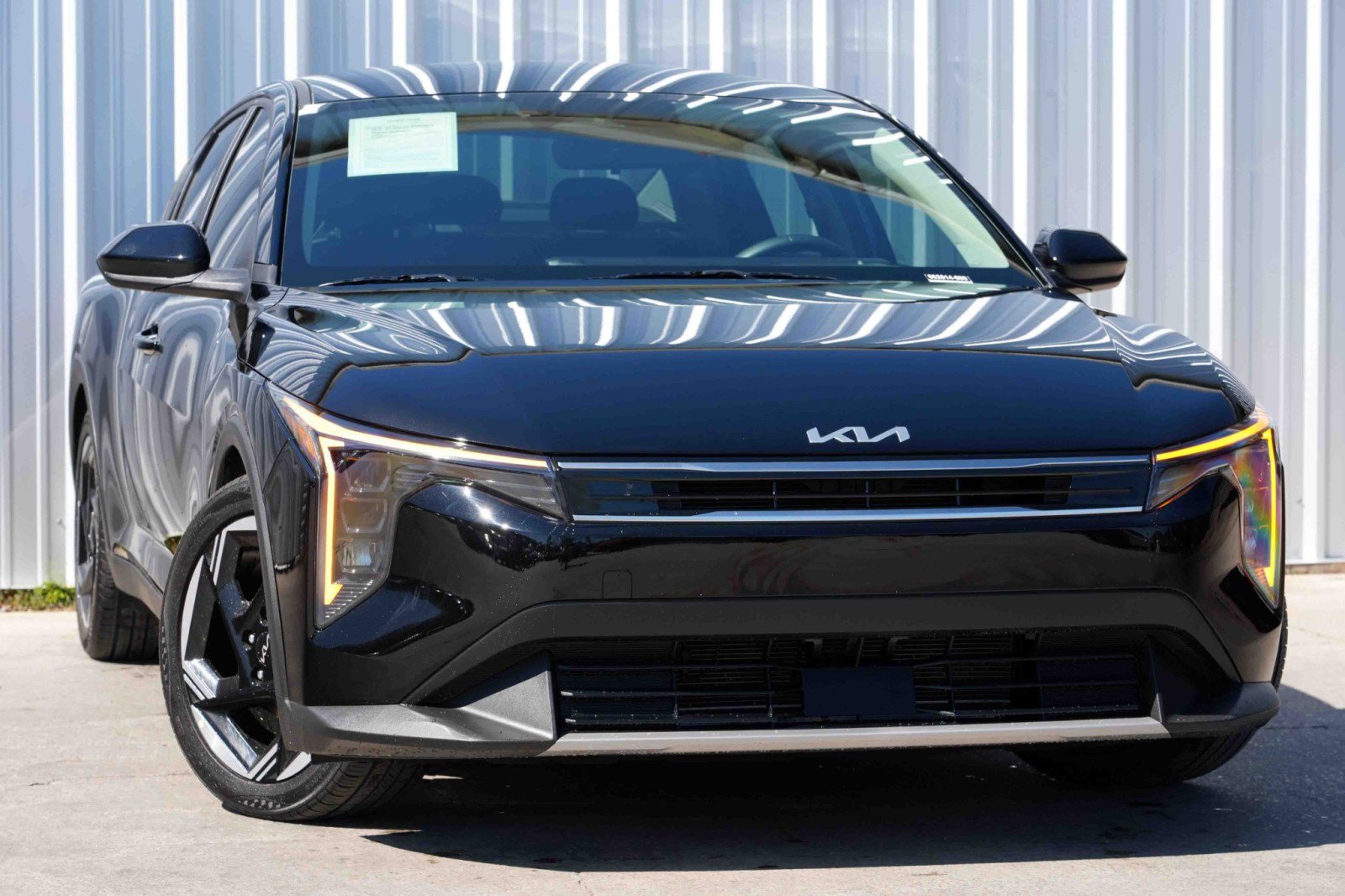 Used 2025 Kia K4 EX image 2