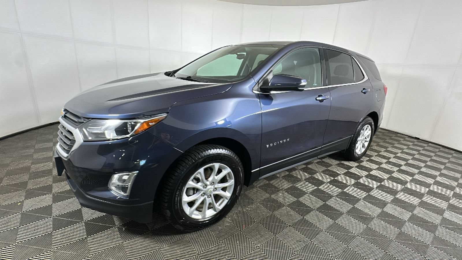 Used 2018 Chevrolet Equinox LT AWD/4WD image 8