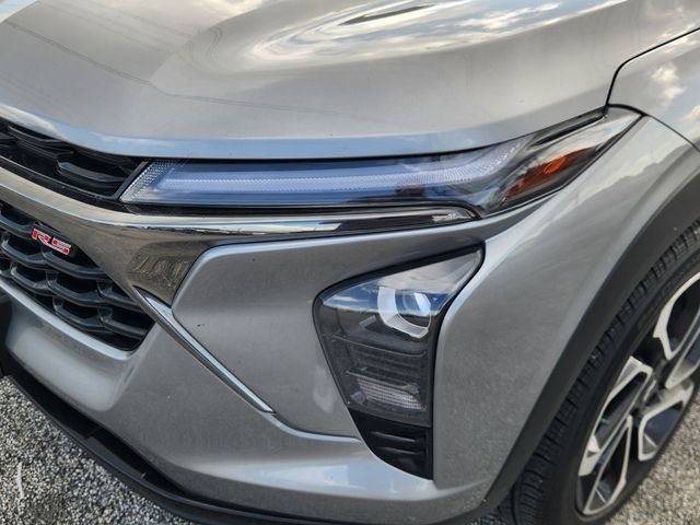 Used 2025 Chevrolet Trax RS w/ Sunroof Package image 6