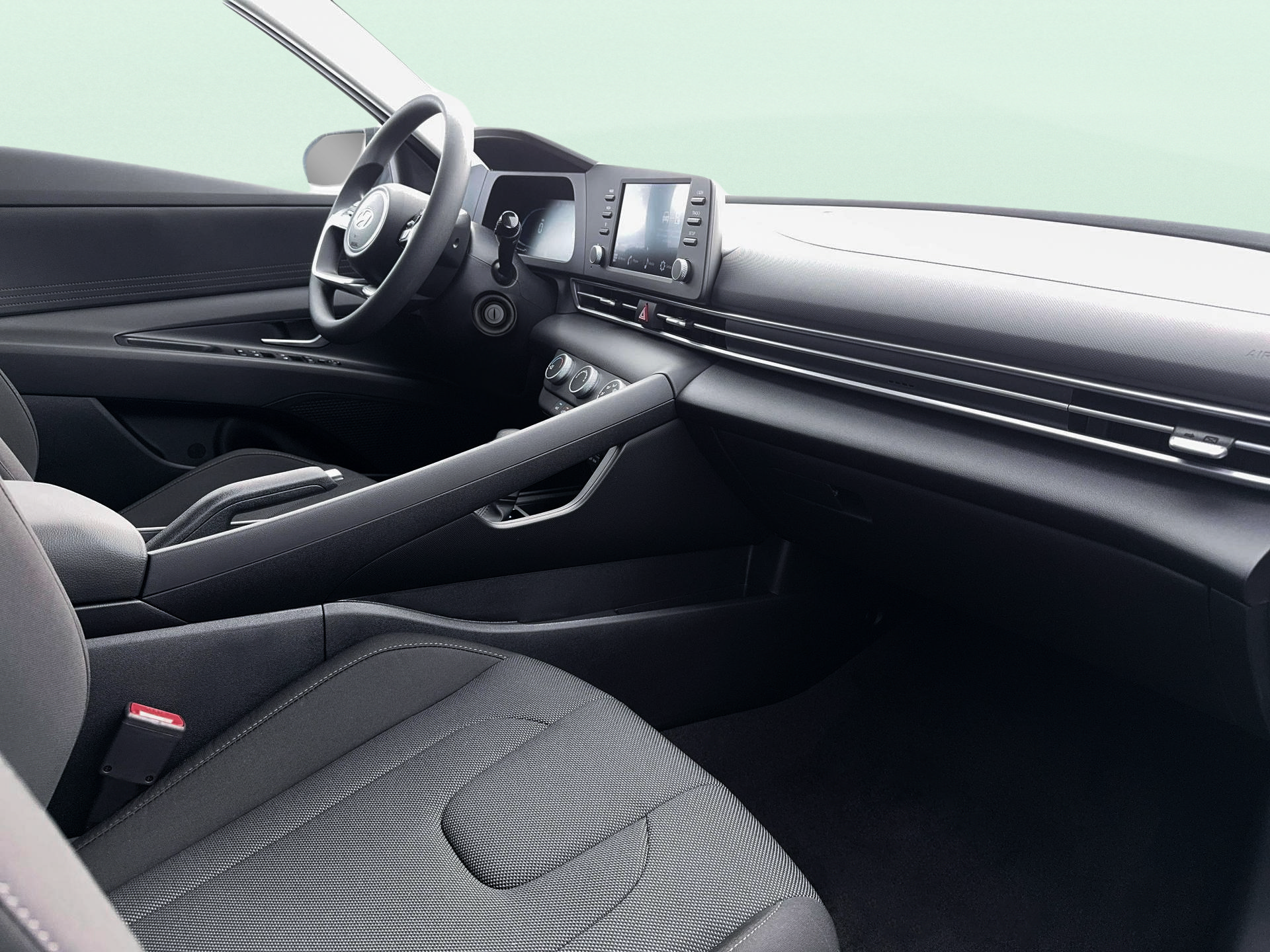 New 2026 Hyundai Elantra SE FWD image 15
